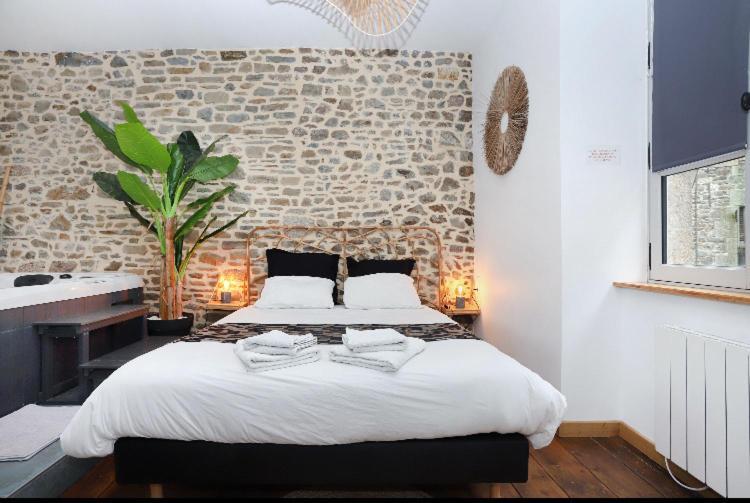 Apartmán La Douce Nuit Fougères Exteriér fotografie